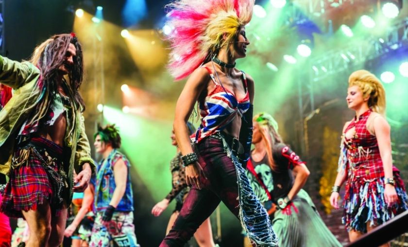 Show op de Anthem of the Seas